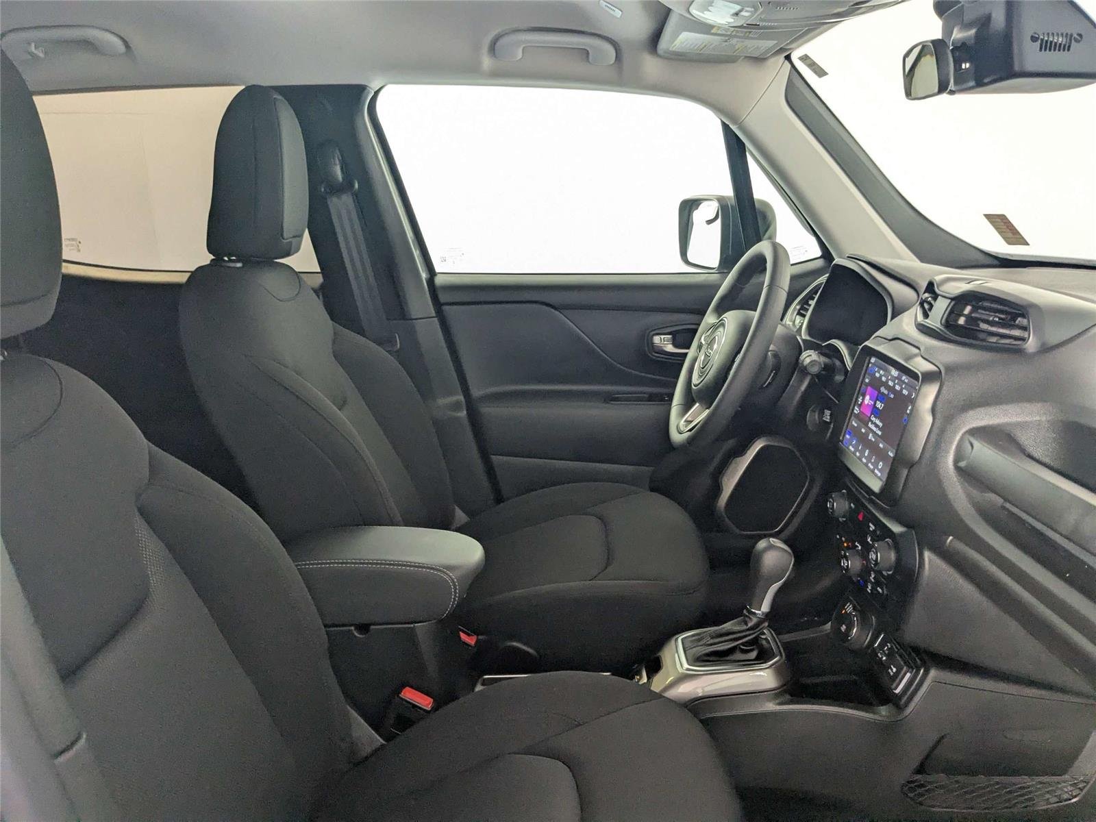 Used 2022 Sting-Gray Clearcoat Jeep Sport image 32