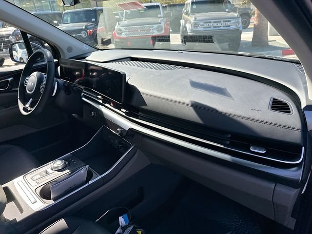 New 2026 Aurora Black Pearl Kia LXS image 31