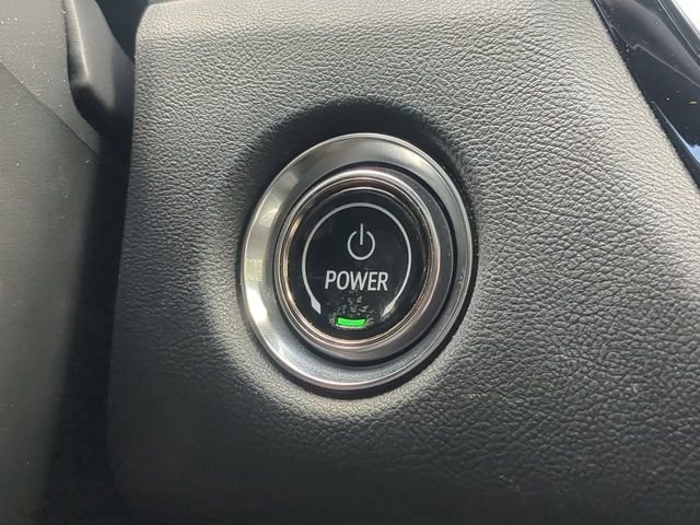 Used 2024 Silver Cadillac Sport image 35