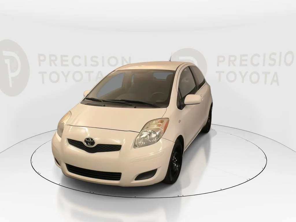 Used 2009 Polar White Toyota Base image 5