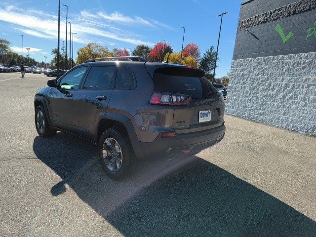 2019 Jeep Cherokee Trailhawk photo 3