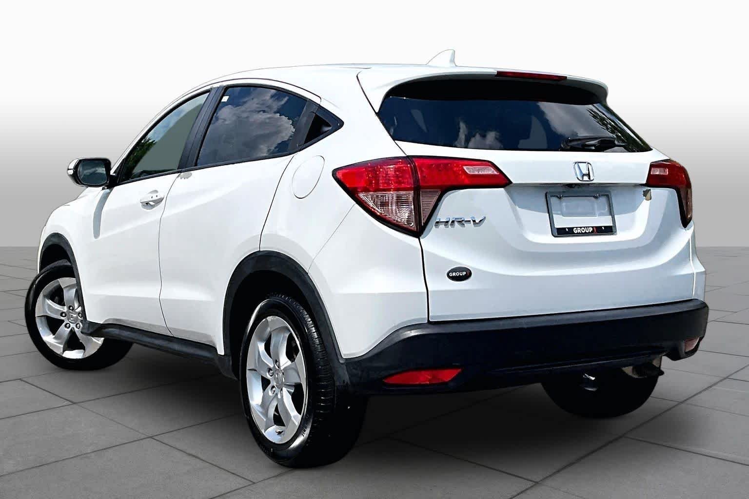 Used 2016 White Orchid Pearl Honda EX image 11