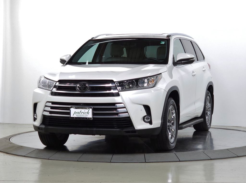 Used 2019 Blizzard Pearl Toyota Limited Platinum image 3