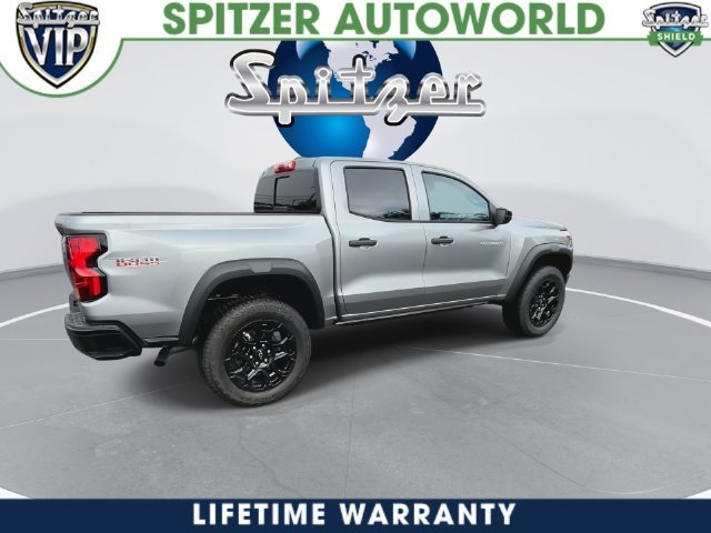 2026 Chevrolet Colorado photo 15 of 41
