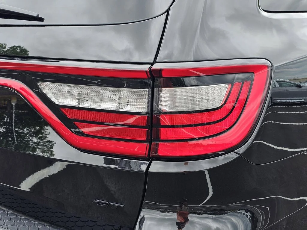 New 2026 Diamond Black Clear-Coat Exterior Paint Dodge GT image 9