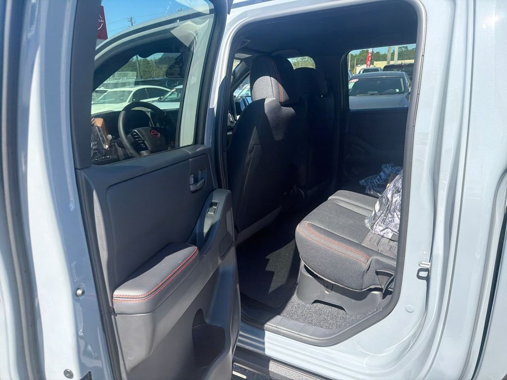 New 2026 Nissan Frontier PRO-4X 4D Crew Cab