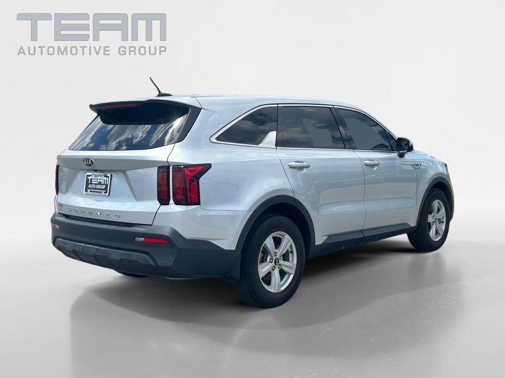 Used 2021 Silver Kia LX image 7