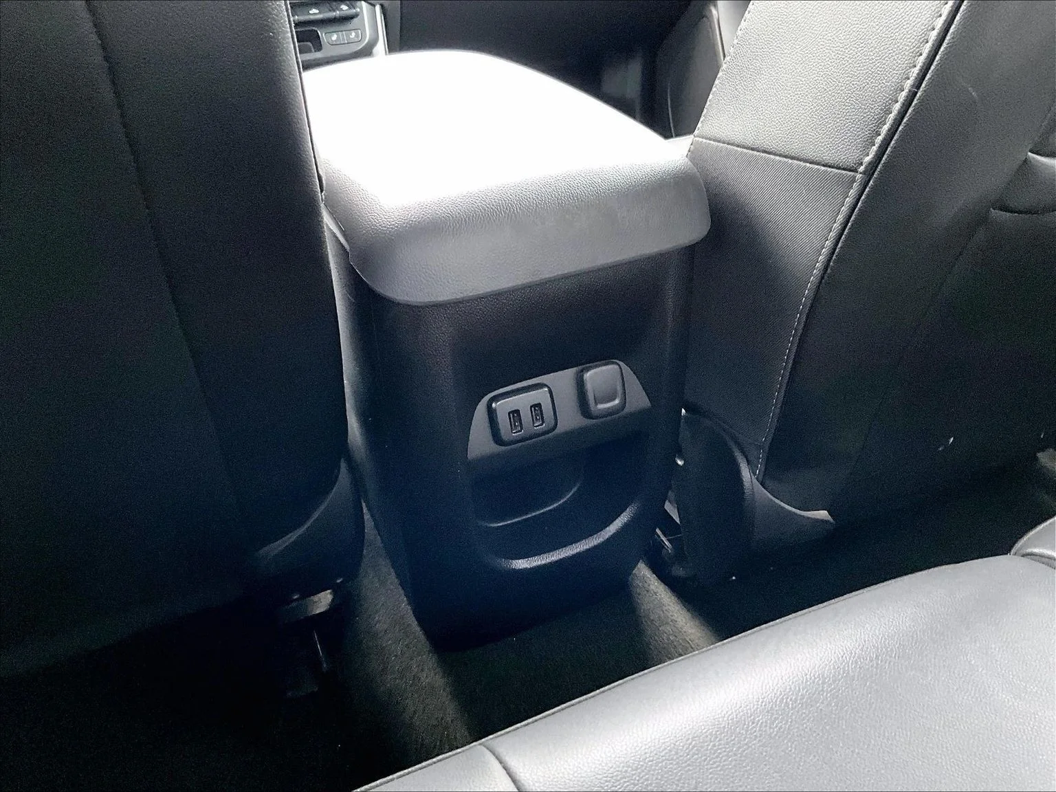 Used 2016 Black Chevrolet Z71 image 35