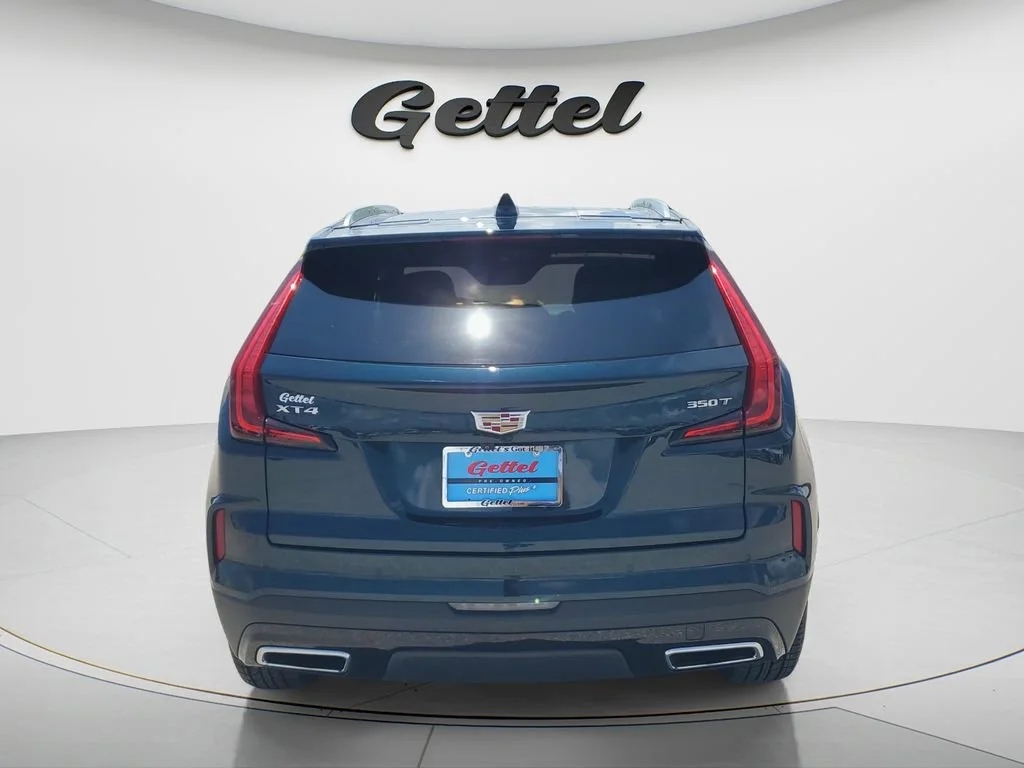 Used 2025 Emerald Lake Metallic Cadillac Premium Luxury image 6