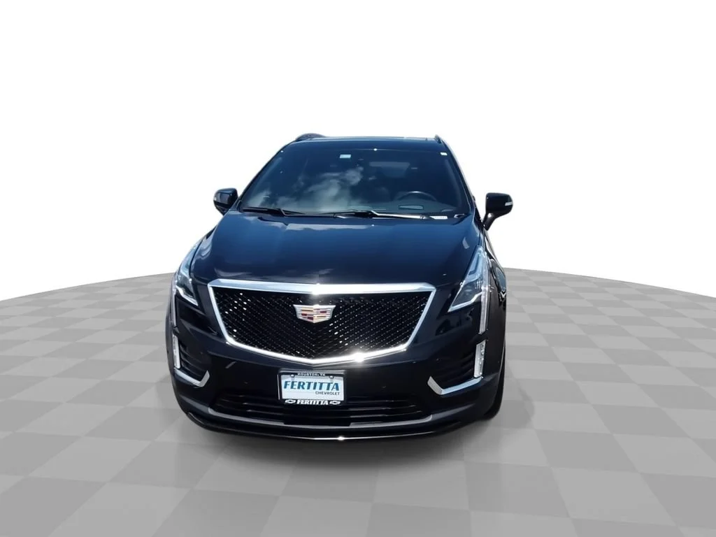 Used 2022 Stellar Black Metallic Cadillac Sport image 3