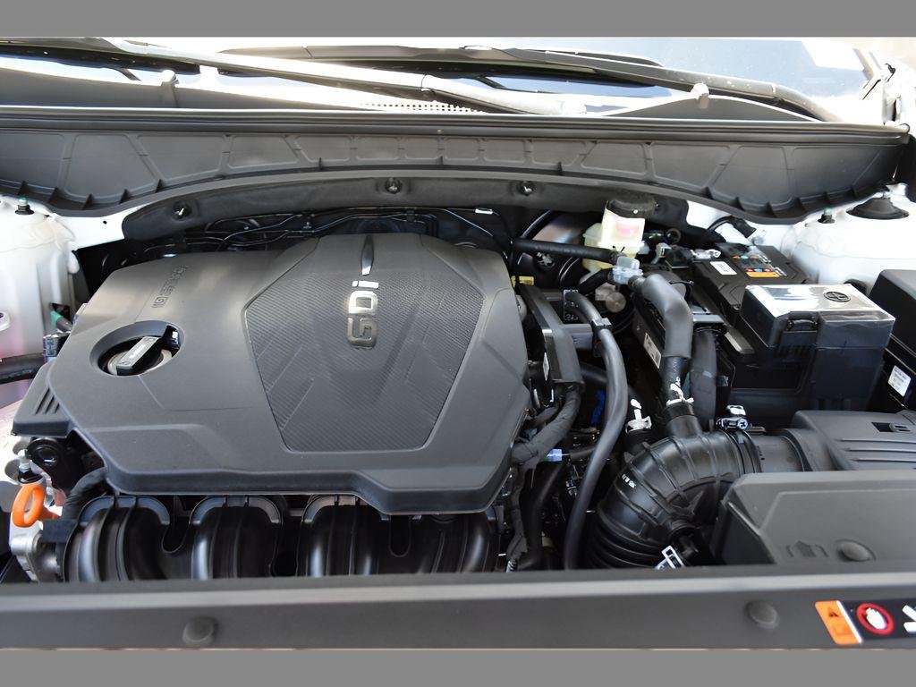 2025 Hyundai Santa Cruz SE - Photo 10