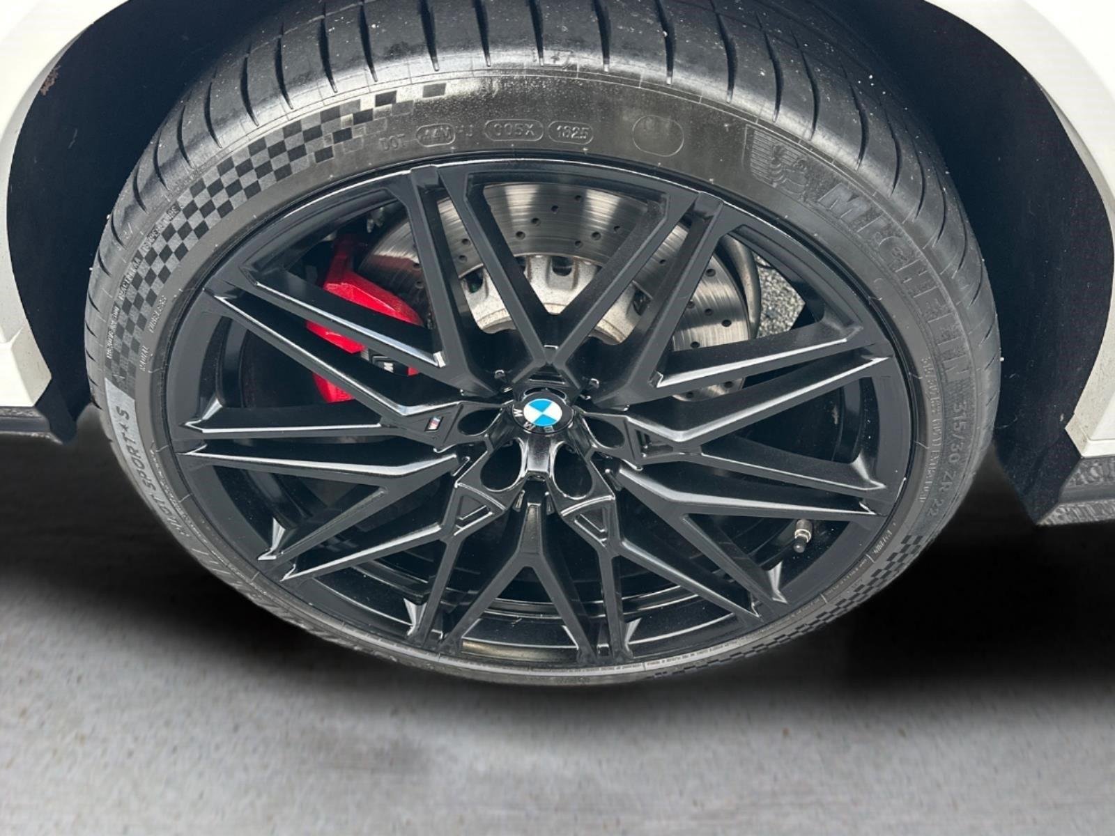Used 2024 Mineral White Metallic BMW  image 13