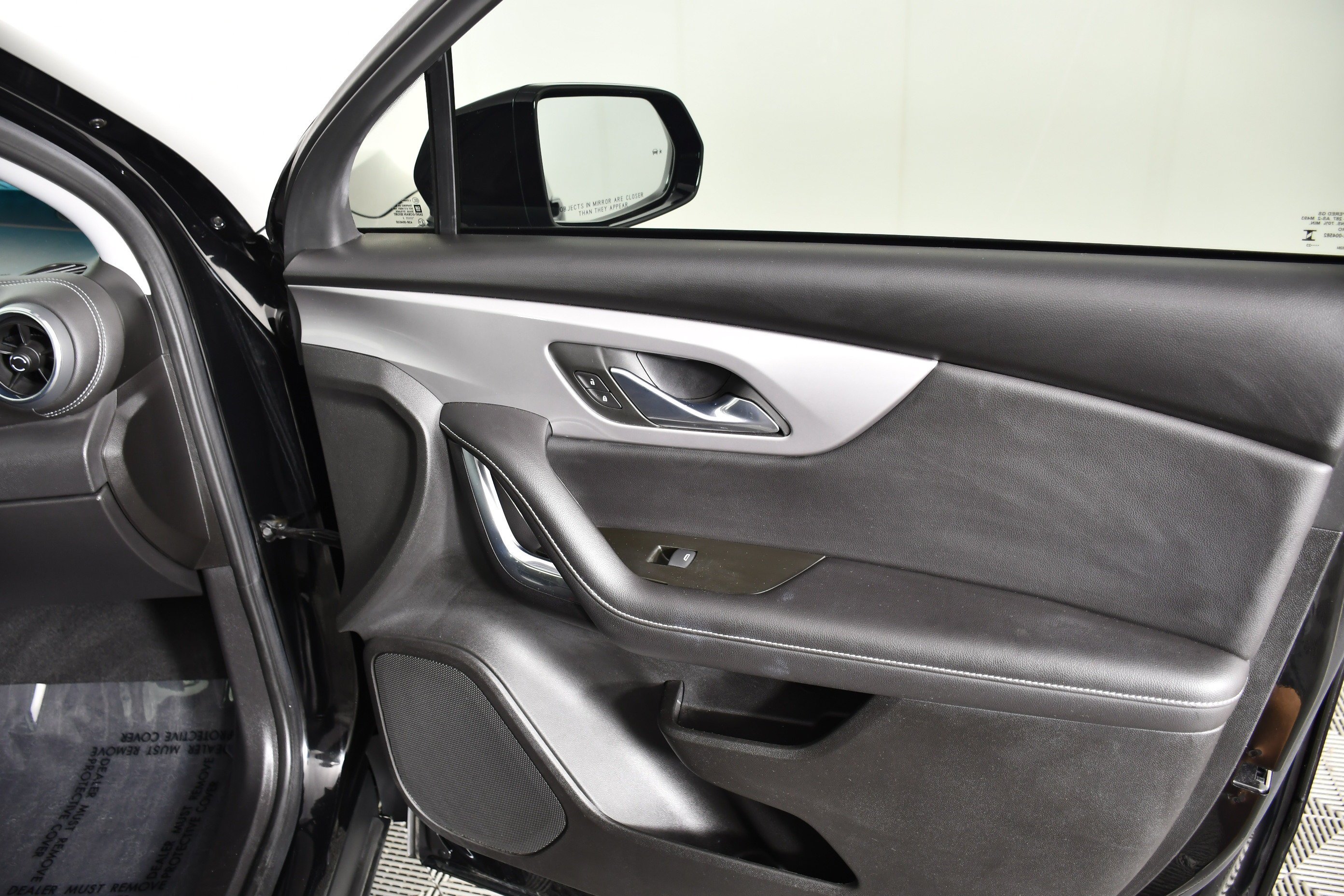 Used 2023 Black Chevrolet LT image 40