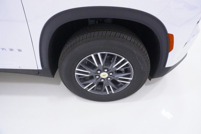 New 2026 Summit White Chevrolet LT image 5