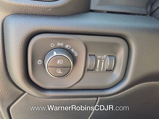 New 2026 Ceramic Gray Clear-Coat Exterior Paint RAM Laramie image 29