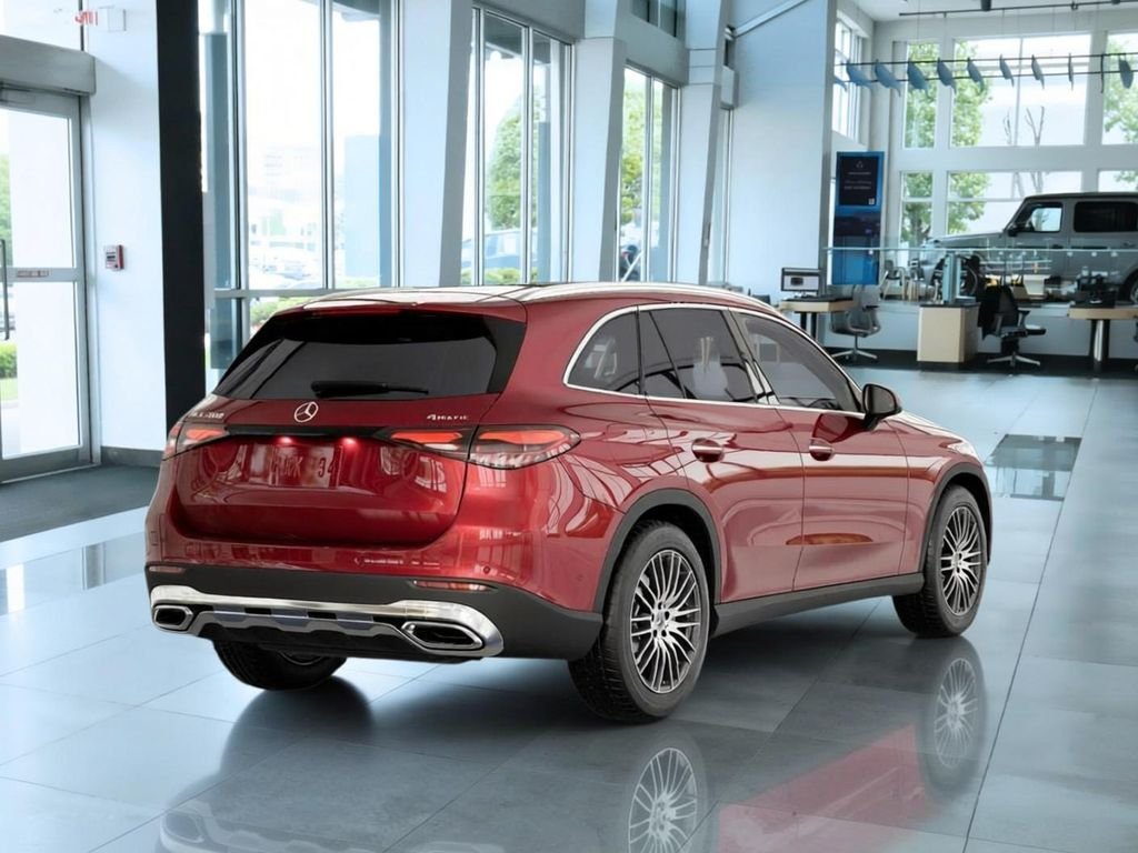 New 2026 MANUFAKTUR Patagonia Red Metallic Mercedes-Benz GLC 300 image 21