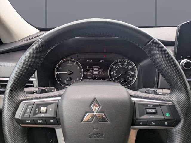 Used 2024 Gray Mitsubishi SE image 30
