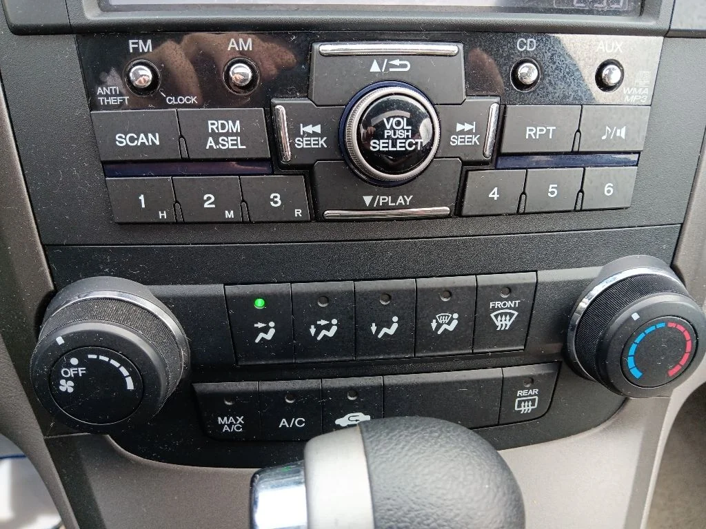Used 2010 Glacier Blue Metallic Honda EX image 20