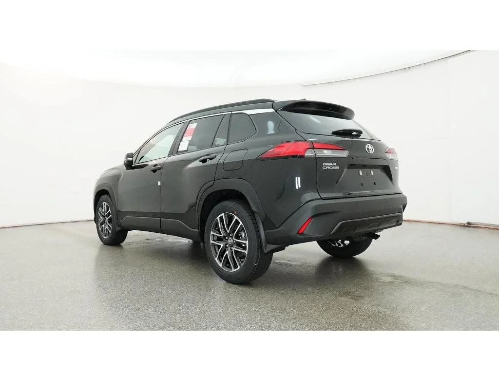 New 2026 Jet Black Toyota XLE image 28