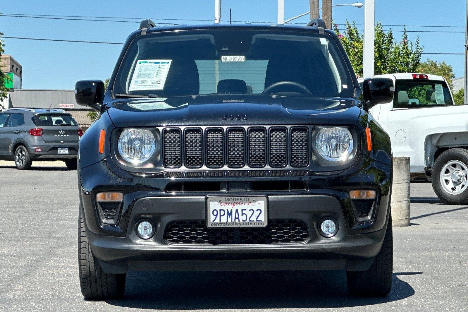 Used 2023 Black Clearcoat Jeep Altitude image 9