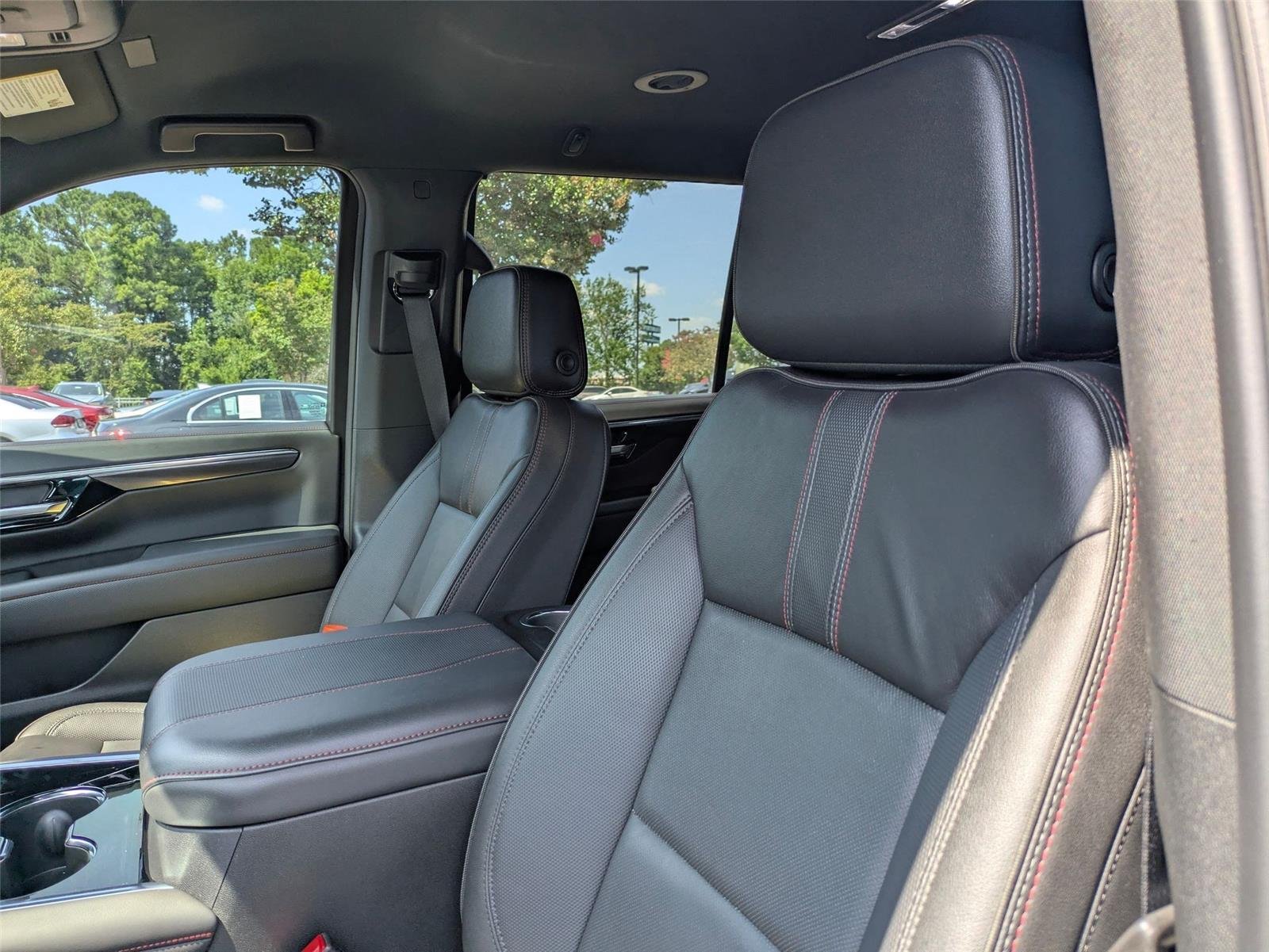 Used 2025 Black Chevrolet RST image 14