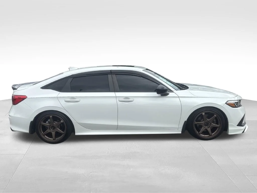Used 2023 White Honda Si image 11