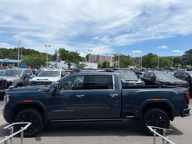 2026 GMC Sierra 2500HD Denali - Photo 6