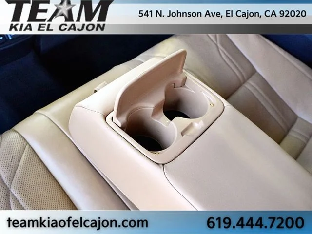 Used 2024 White Lexus 300h Ultra Luxury image 21
