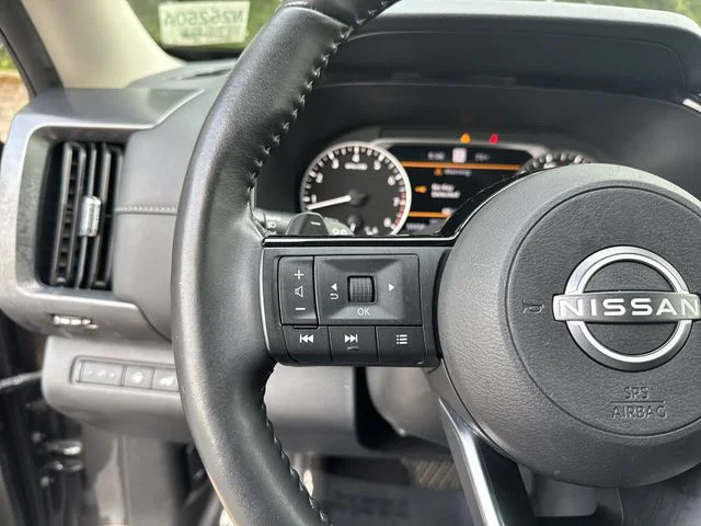Used 2024 Gray Nissan SL image 19