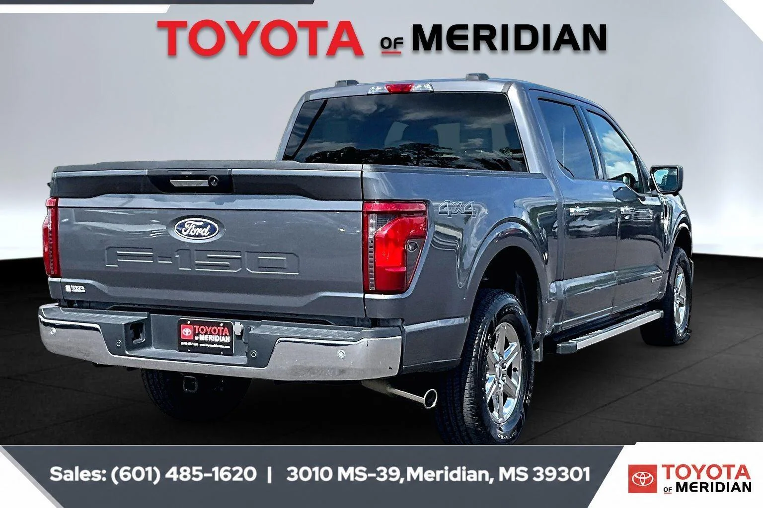 Used 2024 Carbonized Gray Ford XLT image 11