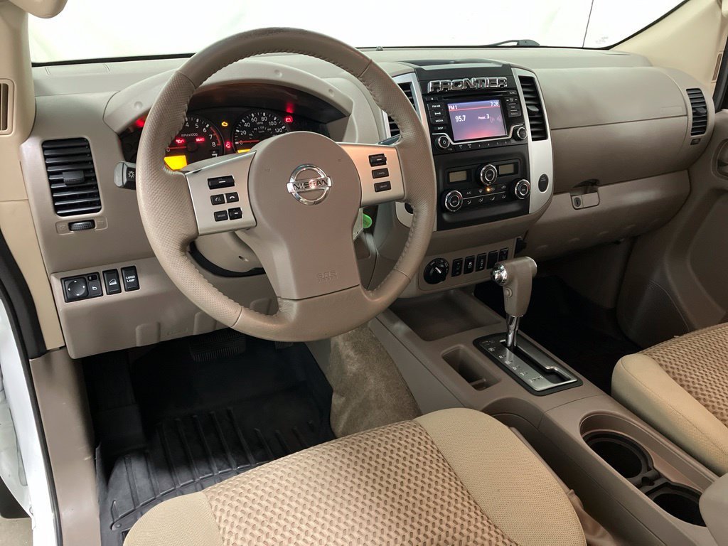 Used 2016 Nissan Frontier SV with VIN 1N6AD0CW3GN715728 for sale in Milford, NH