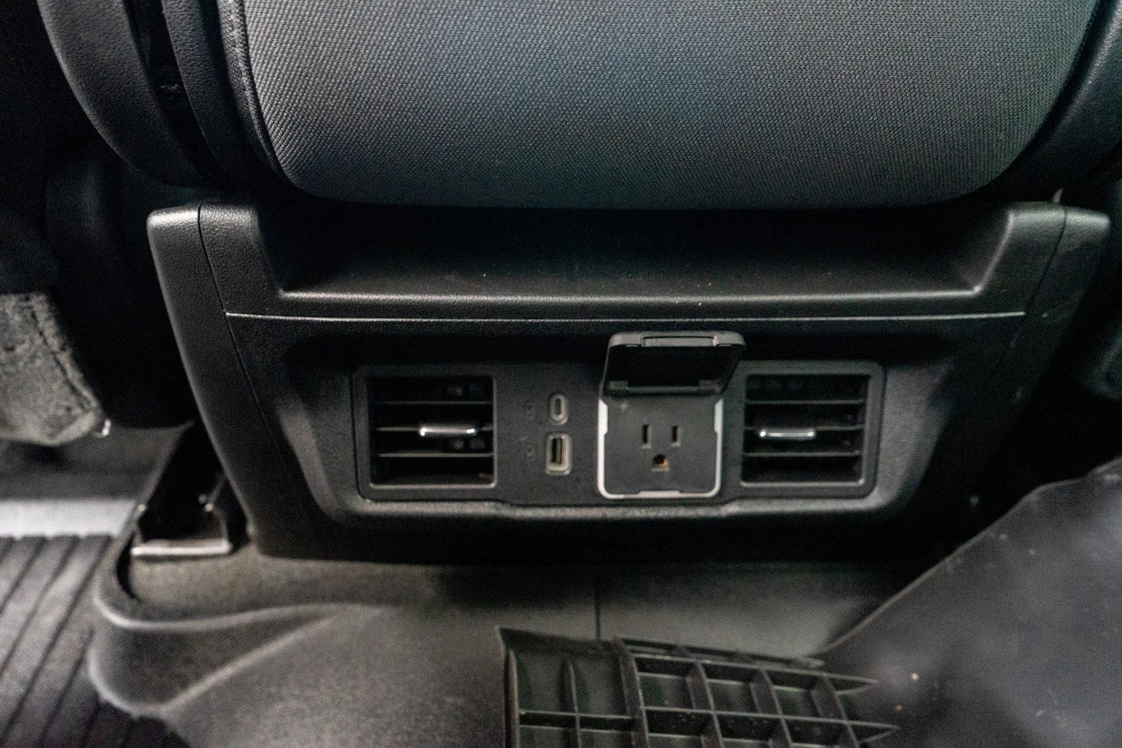 2024 Chevrolet Silverado 1500 RST - Photo 28