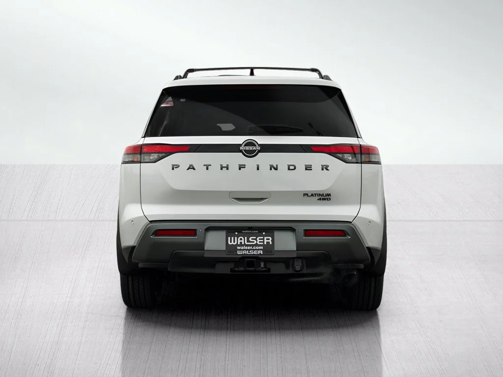 New 2026 Everest White Pearl Tricoat Nissan Platinum image 5