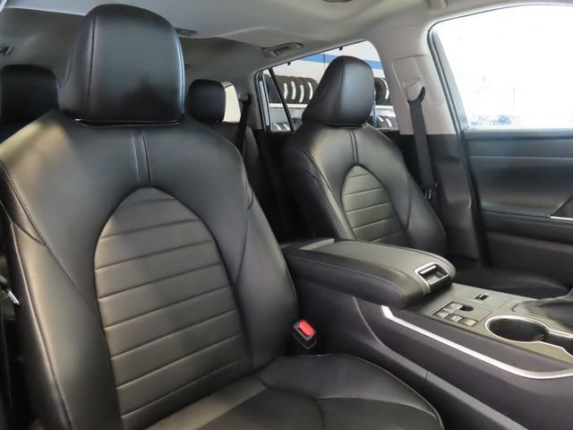 Used 2023 White Toyota XLE image 7