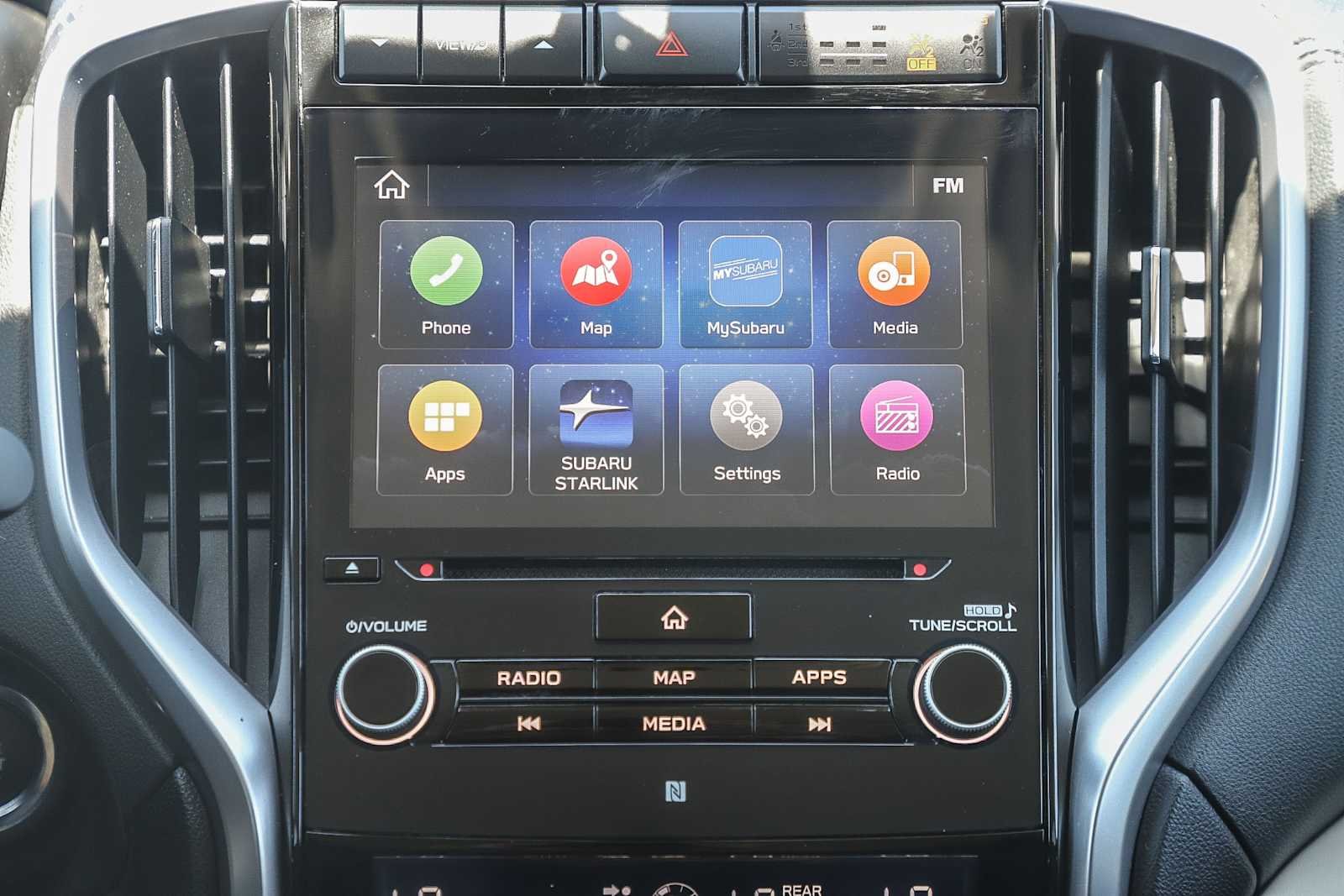 Used 2022 Ice Silver Metallic Subaru Touring image 14