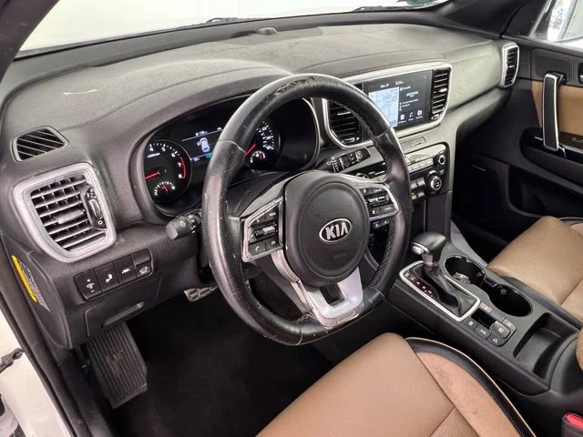 Used 2021 White Kia SX image 12