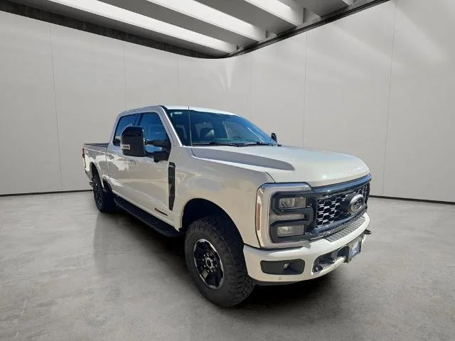 2025 Ford F-250 Super Duty Lariat - Photo 3