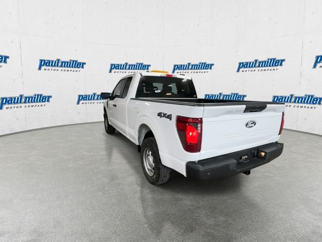 Used 2025 White Ford XL image 9