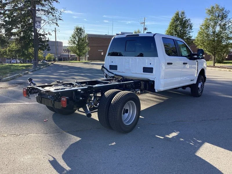 New 2026 White Ford XL image 9