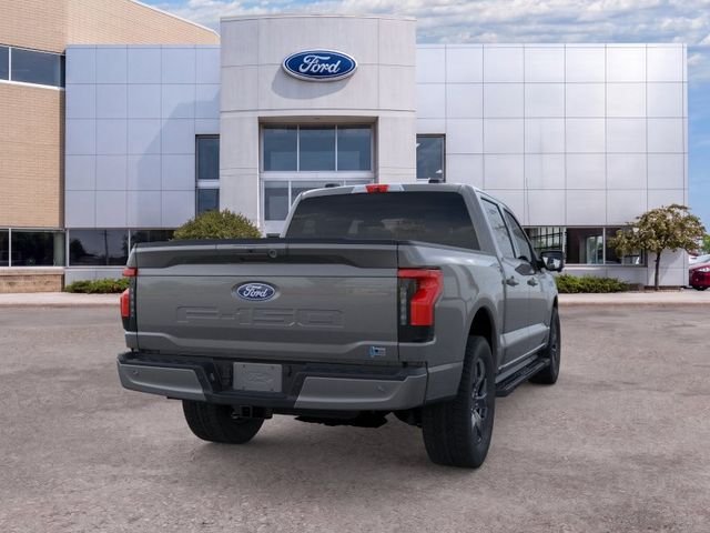 2025 Ford F-150 Lightning Flash - Photo 8