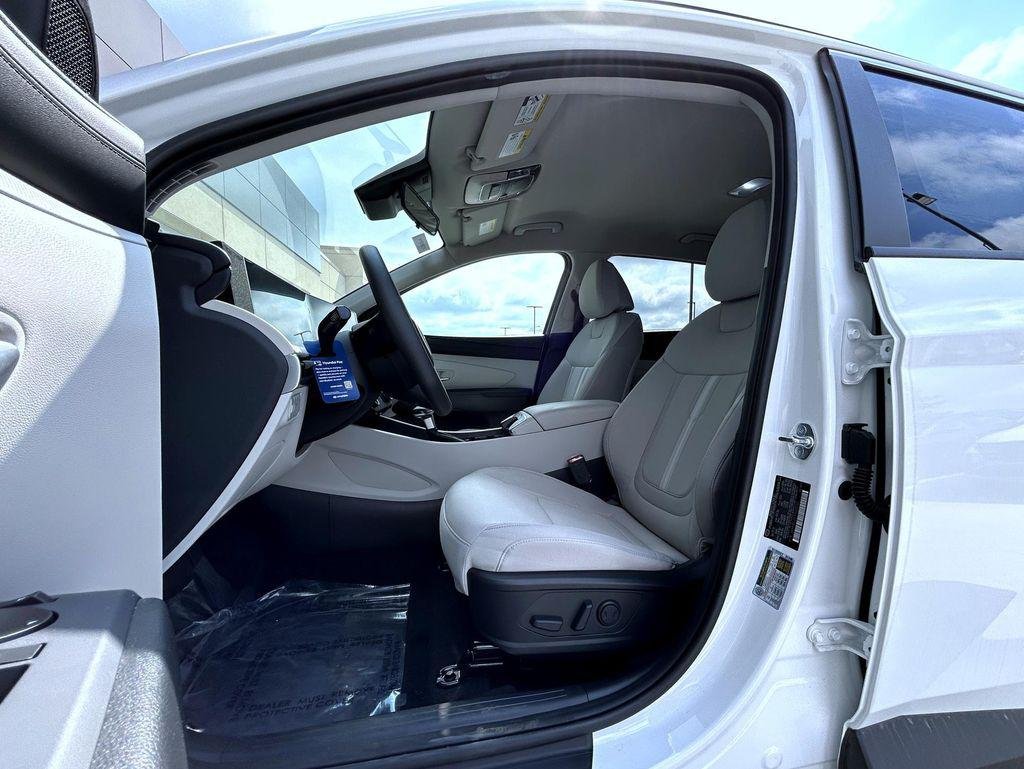 New 2026 White Pearl Hyundai SEL AWD image 10