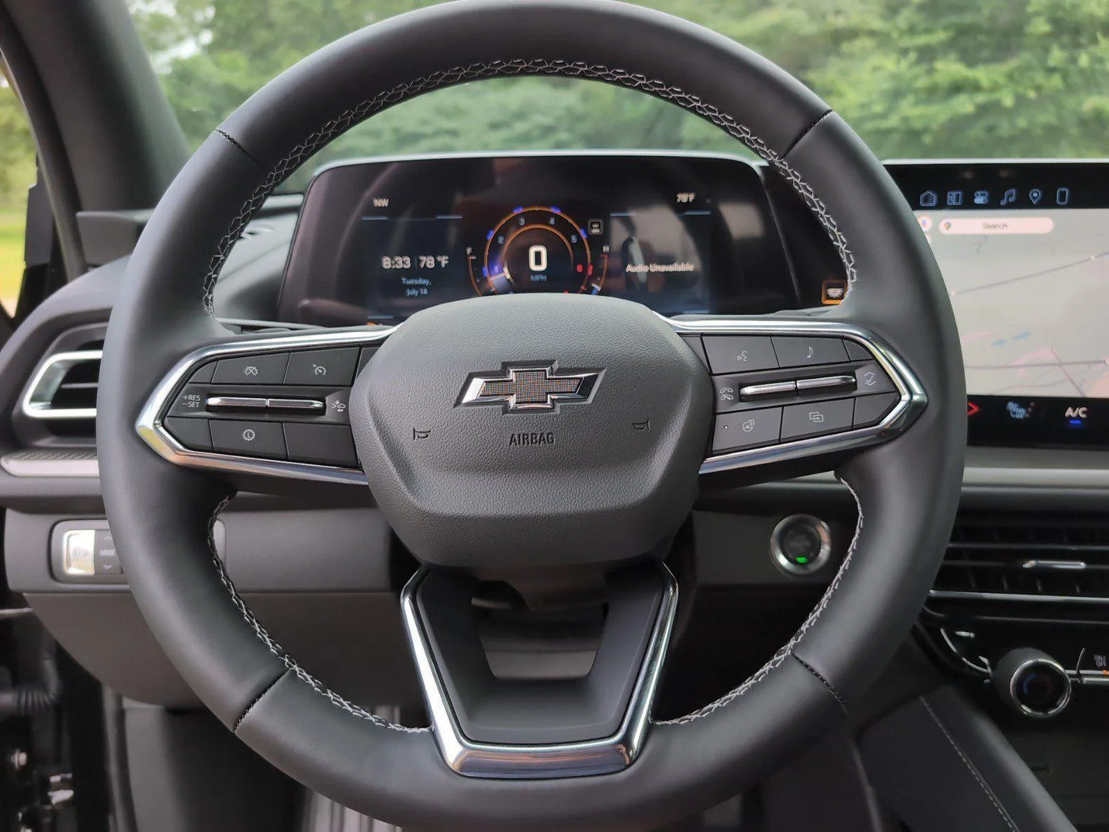 New 2026 Mosaic Black Metallic Chevrolet LT image 28
