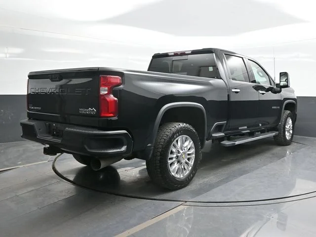 Used 2023 Black Chevrolet High Country image 9