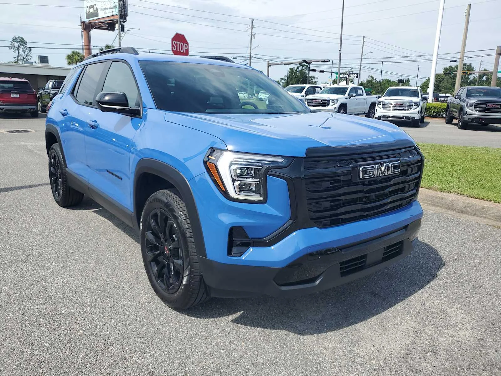 New 2026 Rapids Metallic GMC Elevation image 8