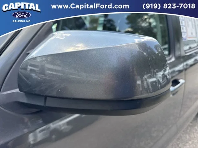 Used 2016 Gray Toyota SR5 image 12