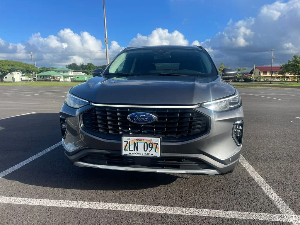 Used 2023 Gray Ford Platinum image 2