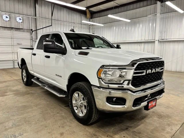Used 2024 White Ram Big Horn image 1