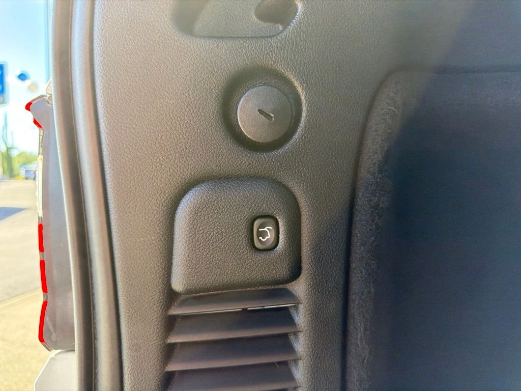 Used 2018 White Dodge GT image 32