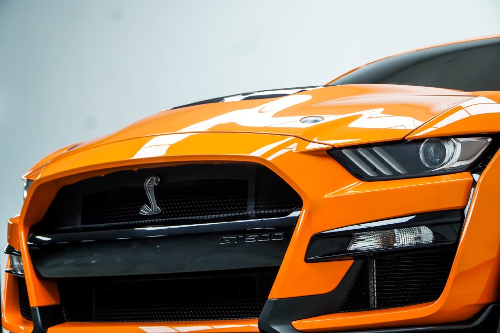 Used 2021 Orange Ford Shelby GT500 image 2