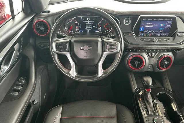 Used 2021 Red Chevrolet RS image 17